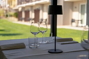 Breakfast, lunch, dinner served; Mediterranean cuisine 