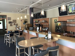 Bar (en la propiedad)
