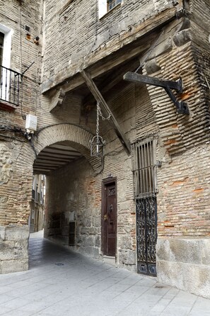 Exterior - Hotel Santamaría (Tudela)