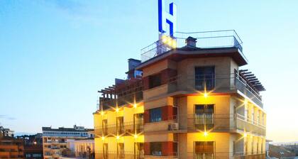 Hotel SantamarĂa