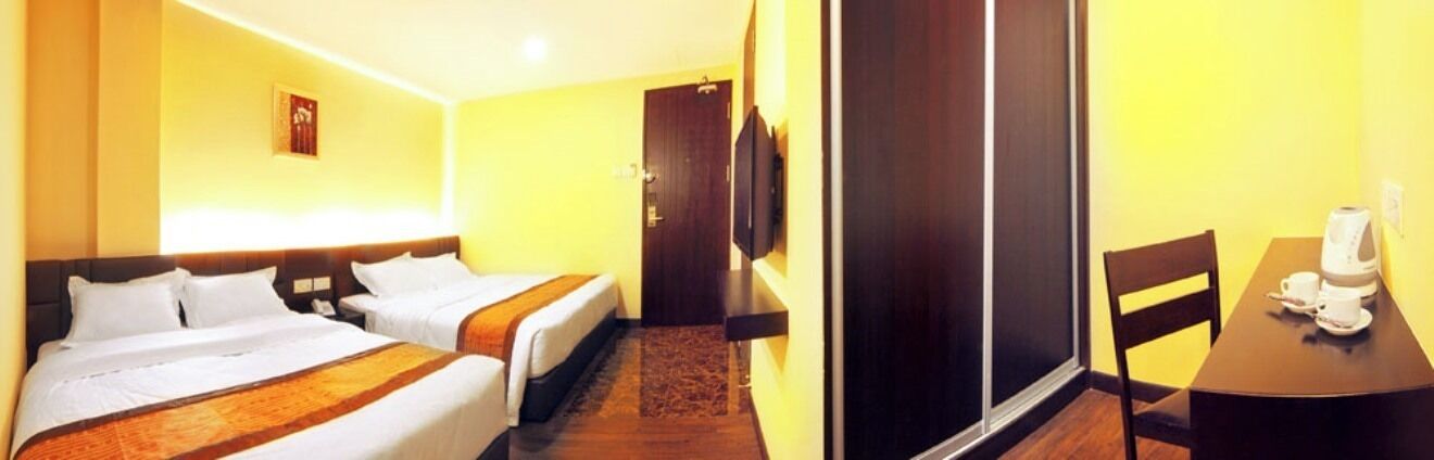 Safe på rommet, strykejern/-brett, wi-fi (inkludert) og sengetøy