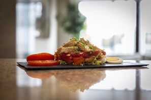 Lounas ja illallinen, espanjalainen keittiö