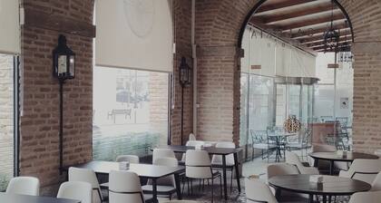 María Cristina Hotel