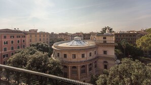 Unclassified image, 4 of 46, button - Aquarium (Rome)