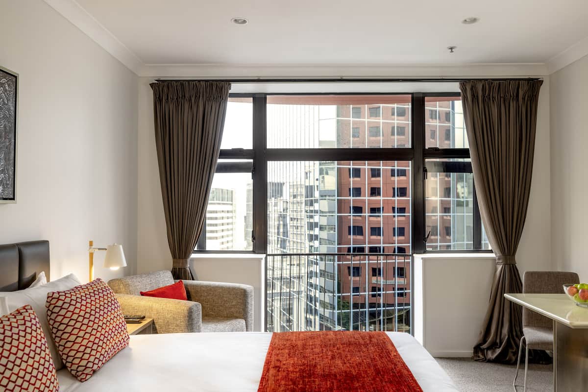 King Studio Apartment | 1 bedroom, desk, soundproofing, iron/ironing board