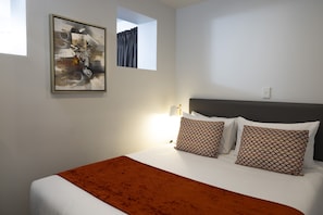 Departamento, 1 habitación | Escritorio, insonorización, tabla de planchar con plancha y wifi gratis 