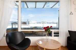 Apartemen, 2 kamar tidur (Mountain View, Laugavegur 86-94) | Pemandangan gunung