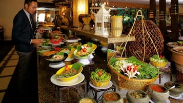 FrĂŒhstĂŒck, Mittagessen, Abendessen, malaysische KĂŒche