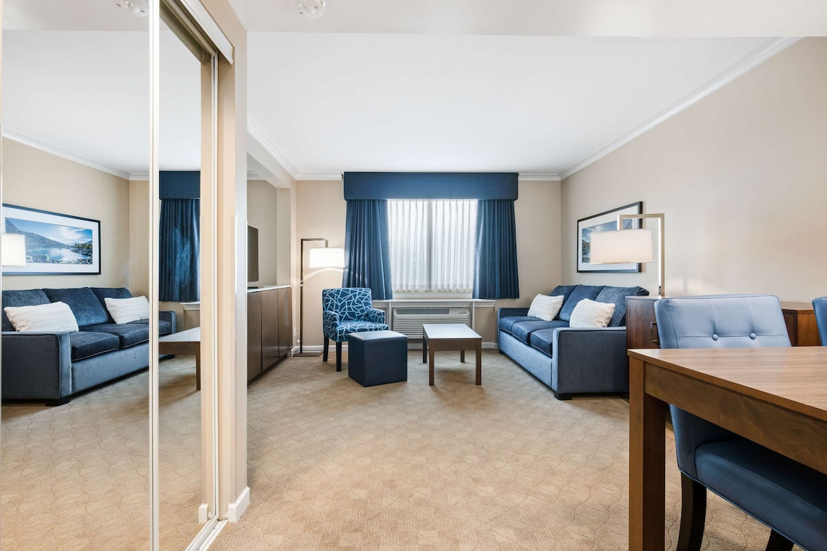 Suite, 1 King Bed, Non Smoking, Jetted Tub (Dining Table;Queen sofabed) | 1 bedroom, premium bedding, down duvets, pillow-top beds