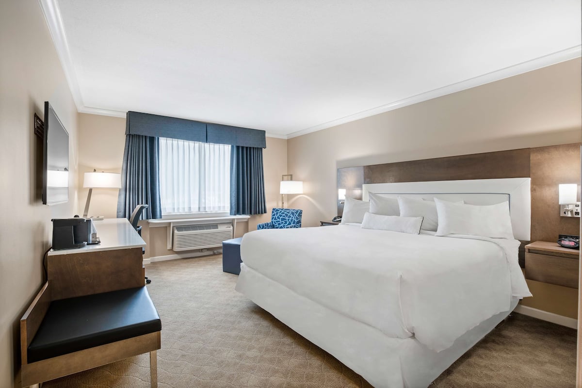 1 bedroom, premium bedding, down duvets, pillow-top beds