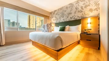 Suite ejecutiva, vistas a la ciudad | 1 dormitorio, colchones con acolchado adicional, escritorio