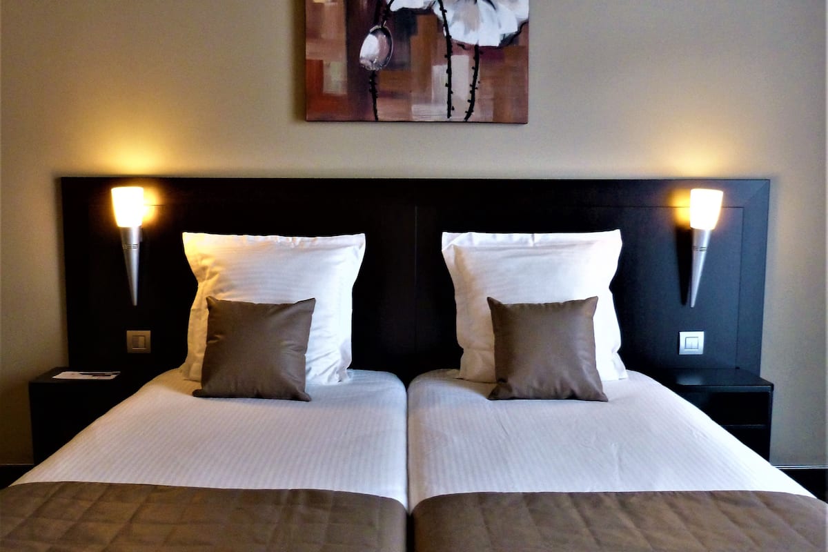 twin room | premium bedding, minibar, desk, blackout curtains