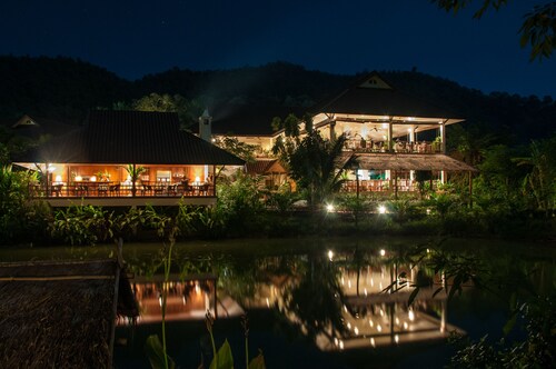 Maekok River Village Resort