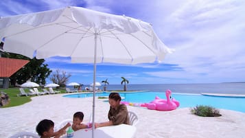 Seasonal outdoor pool, open 8:00 AM to 7:00 PM, pool loungers