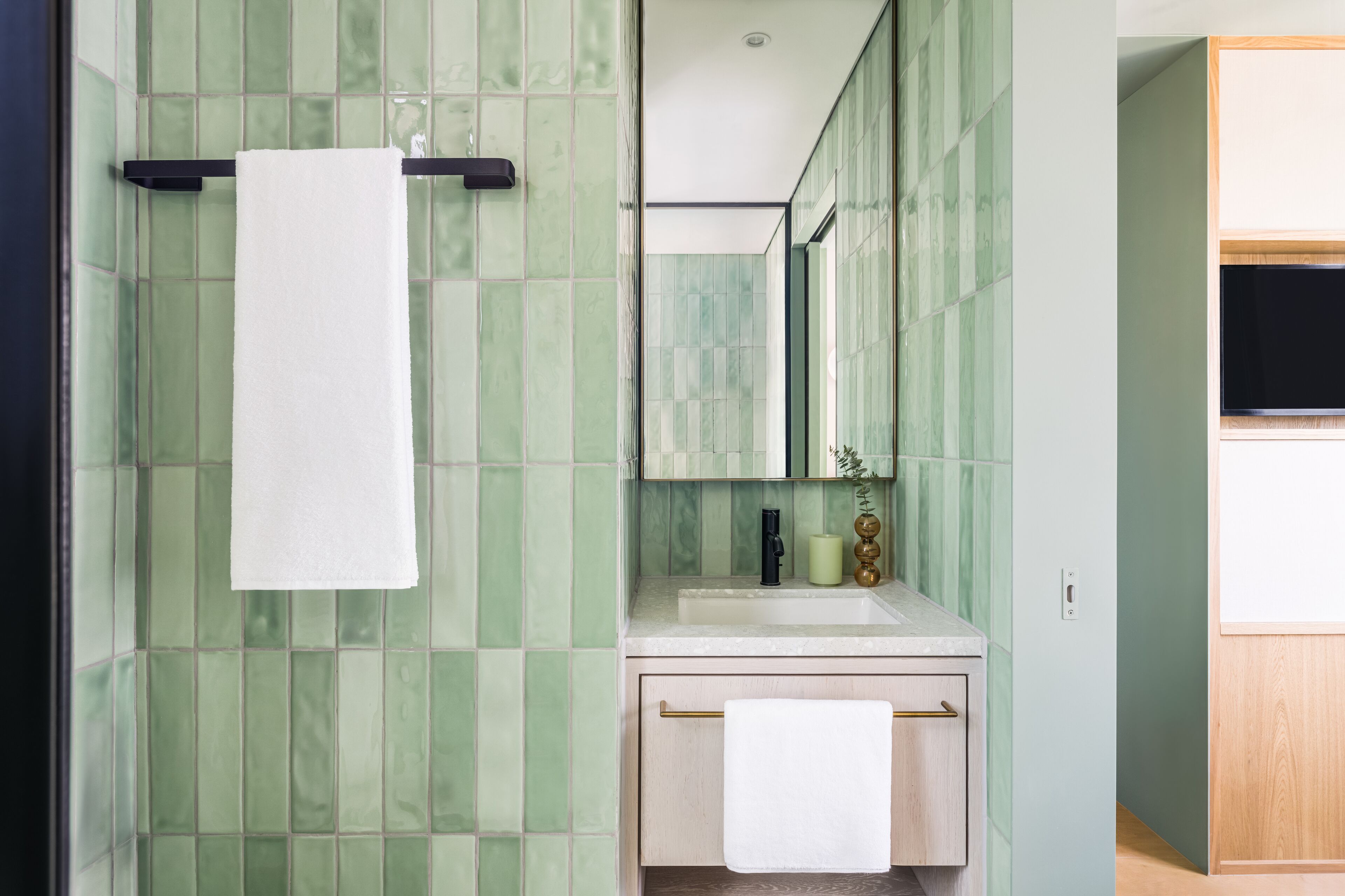 Photo - YING'nFLO, Hong Kong, Wan Chai