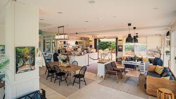 Daily continental breakfast for a fee