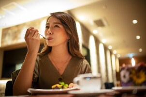 Se sirven desayunos y cenas, cocina francesa