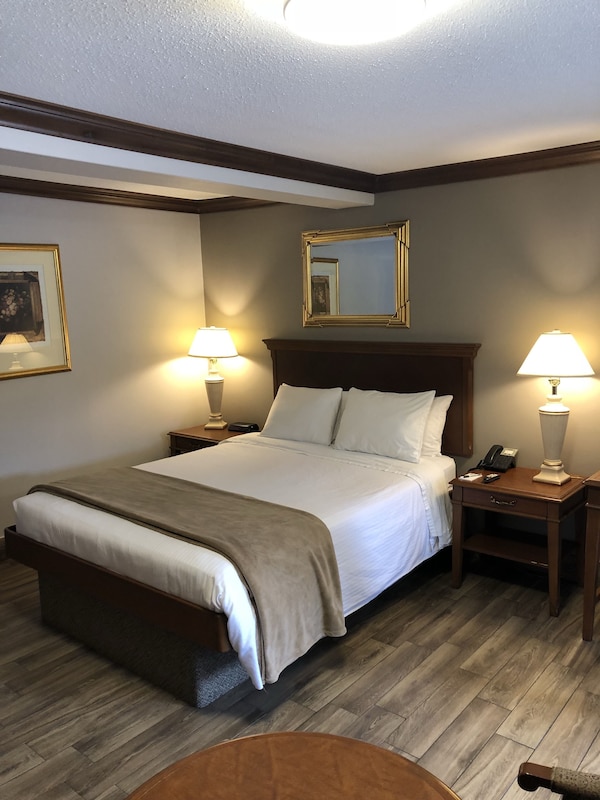 Talbot Trail Inn & Suites - Ontario