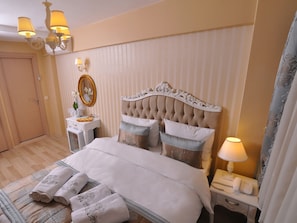 Literie de qualité supérieure, matelas Select Comfort, minibar