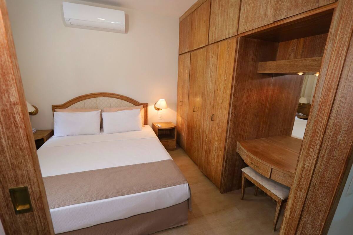 1 bedroom, minibar, in-room safe, blackout drapes