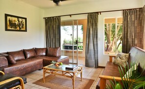 Chalé família, 2 quartos (Bhejane (Unit No. 2)) | Sala de estar