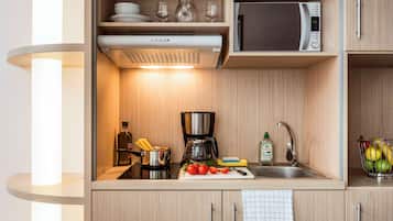 Coffres-forts dans les chambres, bureau, rideaux occultants