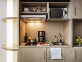 In-room safe, desk, blackout drapes, soundproofing