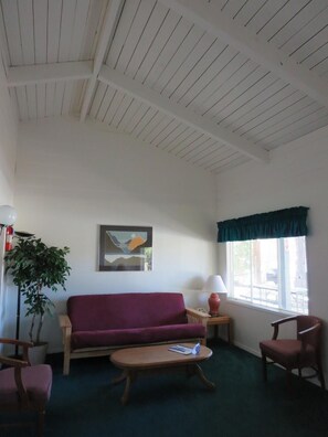 Family Room, Multiple Beds | Living room | TV - Bridge Bay Lodge at Shasta Lake (Redding)