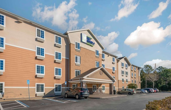 Exterior - Extended Stay America Select Suites - Jacksonville - North (Jacksonville)