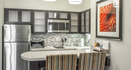 Staybridge Suites Jacksonville - Camp Lejeune Area by IHG