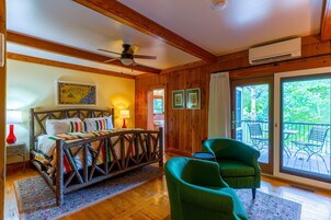 高级房 | 办公桌、熨斗/熨衣板、免费 WiFi、床单