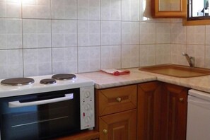 Chambre Double ou avec lits jumeaux | Cuisine privée | Réfrigérateur, bouilloire électrique