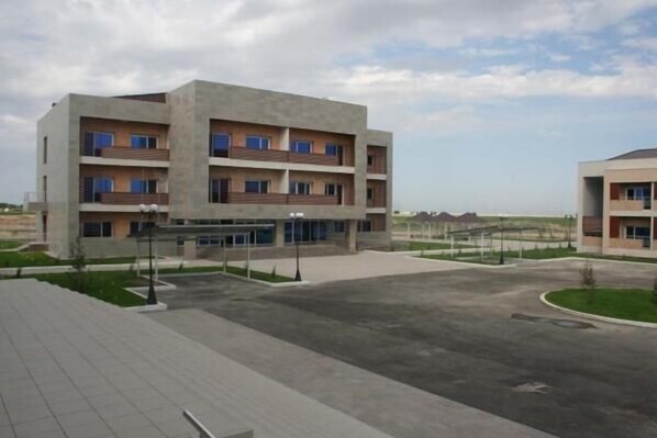 Property grounds - Hanjin Navoi Complex (Navoiy)