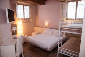 Minibar, desk, cots/infant beds, free WiFi