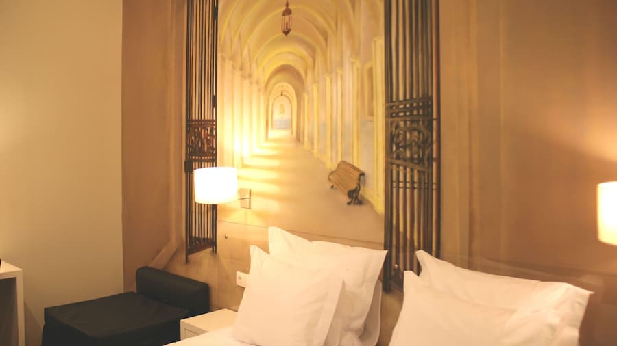 Lisbon Style Guesthouse