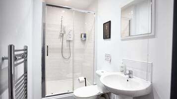 Shower, towels, shampoo