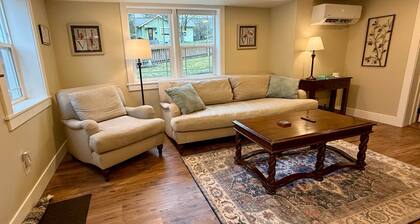 State Street Cottage, 1 BR Apt