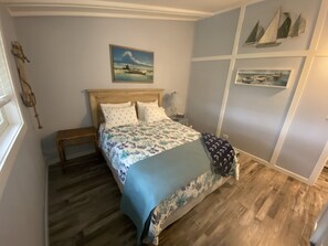 2 soverom, strykejern/-brett, wi-fi (inkludert) og sengetøy