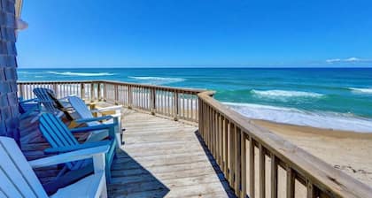 6 Bed Oceanfront Home in OBX w/ Hot Tub!