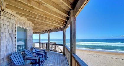 6 Bed Oceanfront Home in OBX w/ Hot Tub!