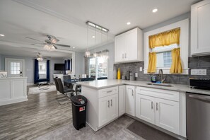 Fridge, microwave, coffee/tea maker