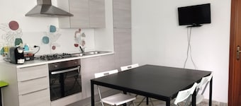 Thomas'home, Room A Cir: TRS-IT-SIC-17432