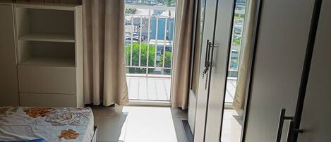 1 soverom, strykejern/-brett, wi-fi og sengetøy