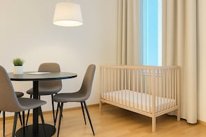 City Apartment | 1 bedroom, premium bedding, memory-foam beds, individually decorated - TH City Suite 3 (Tampere)