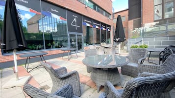 Apartamento City | Terraza o patio