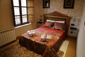 2 chambres, chambres insonorisées, lit parapluie, Wi-Fi