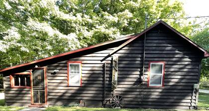 The Sniderhaus with beautiful sunsets and trails nearby. A large dock.