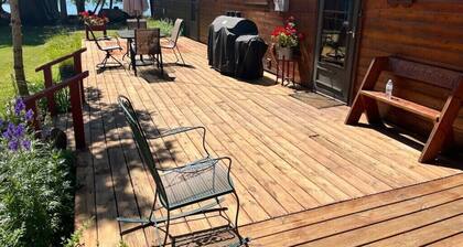The Sniderhaus with beautiful sunsets and trails nearby. A large dock.
