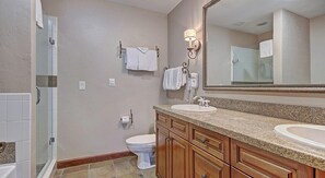 Shower, towels - Mill Club 2 Bedroom Condo #307 by RedAwning (Copper Mountain)