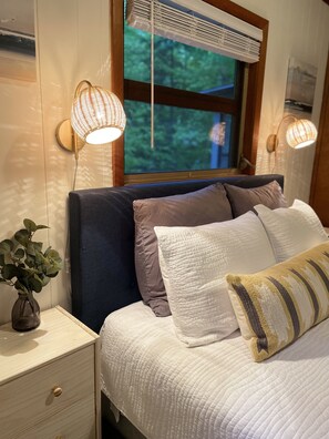 2 chambres, fer et planche à repasser, lit parapluie, Wi-Fi gratuit